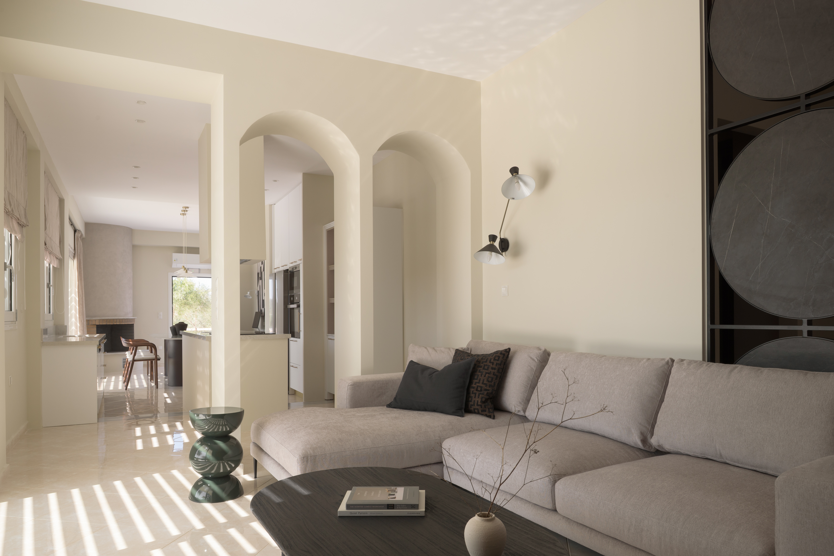 Indulge in high-end aesthetics & bespoke design in the livingroom area.