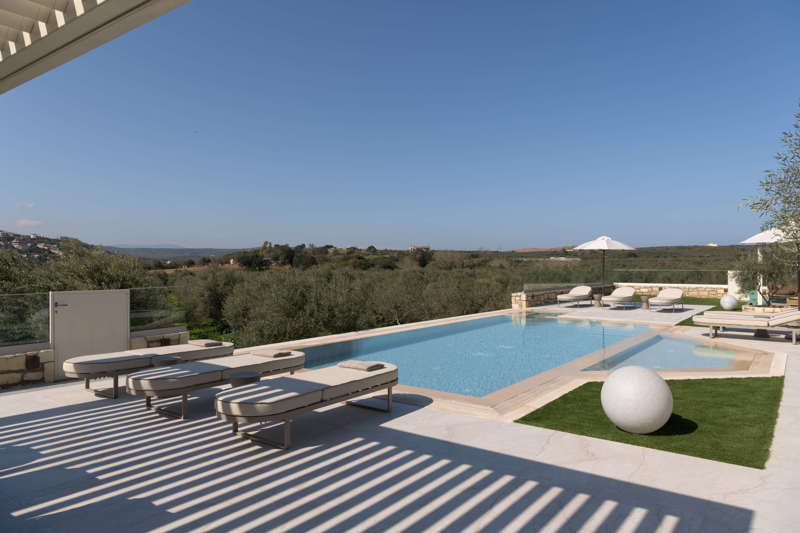 Reconnect with nature & indulge in pure luxury.