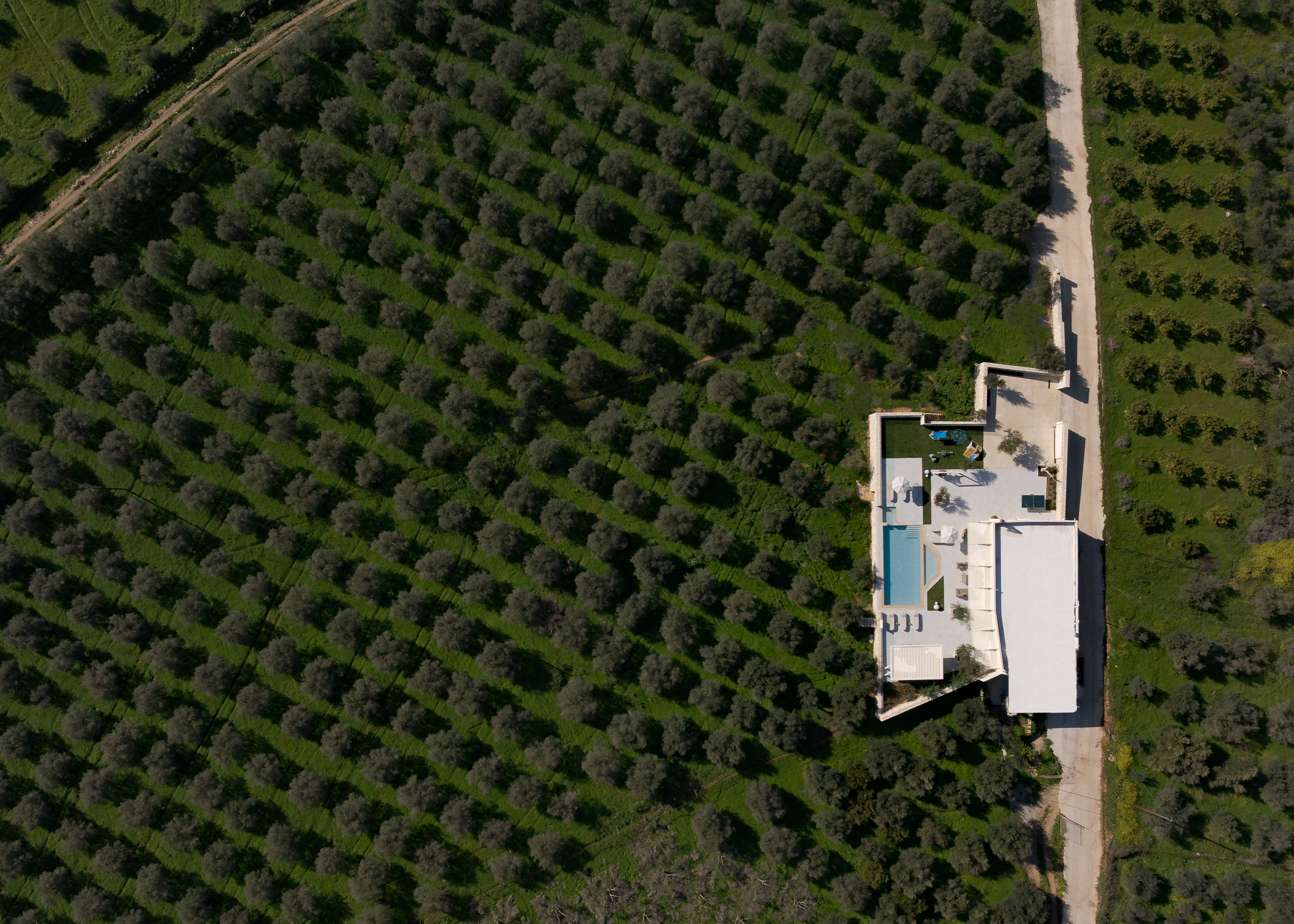 Villa Idunu is in a secluded, rural setting near Panormo.